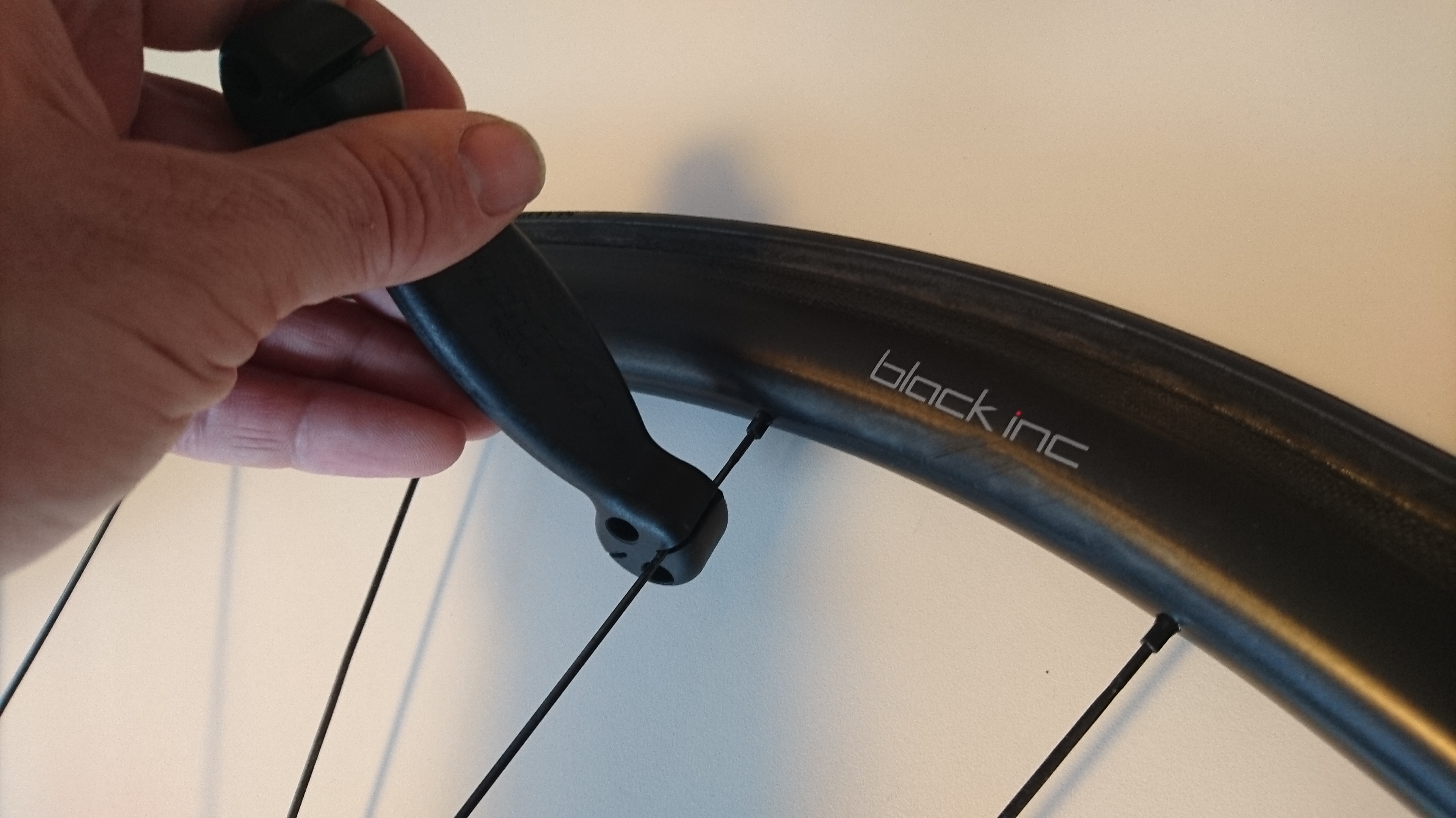 Opretning af cykelhjul flade - straight pull eger - Dansk Forum